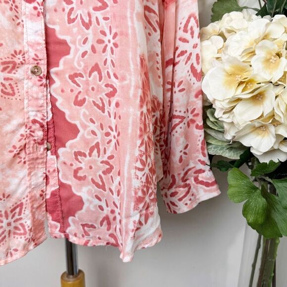 ANTHROPOLOGIE | The Romy Relaxed Button Down | Pilcro | Large | Red Shirt - Picture 3 of 10